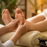 Réflexologie plantaire : bienfaits pour votre bien-être